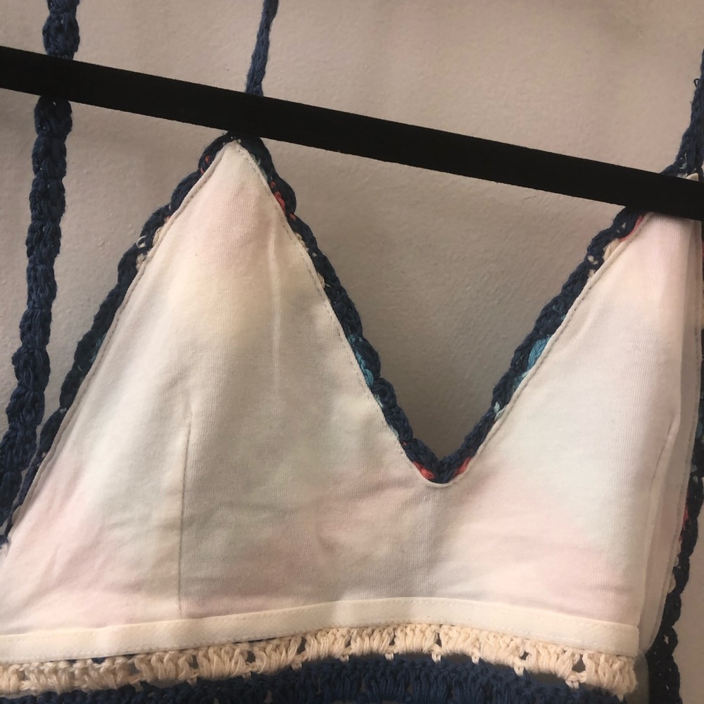 Design Lab Crochet Top - Picture 3 of 4